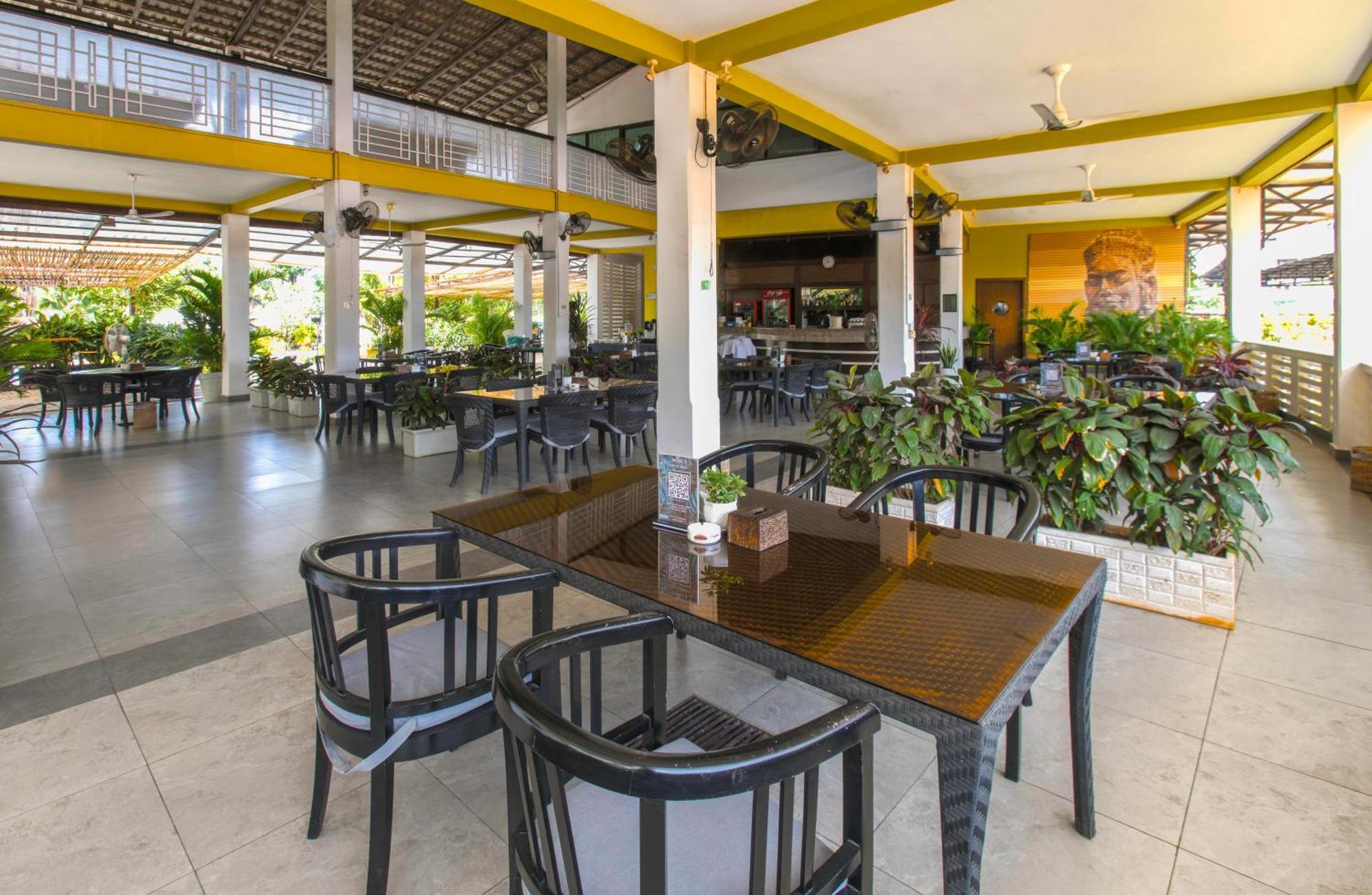 Cambodian Country Club Hotell Phnom Penh Eksteriør bilde