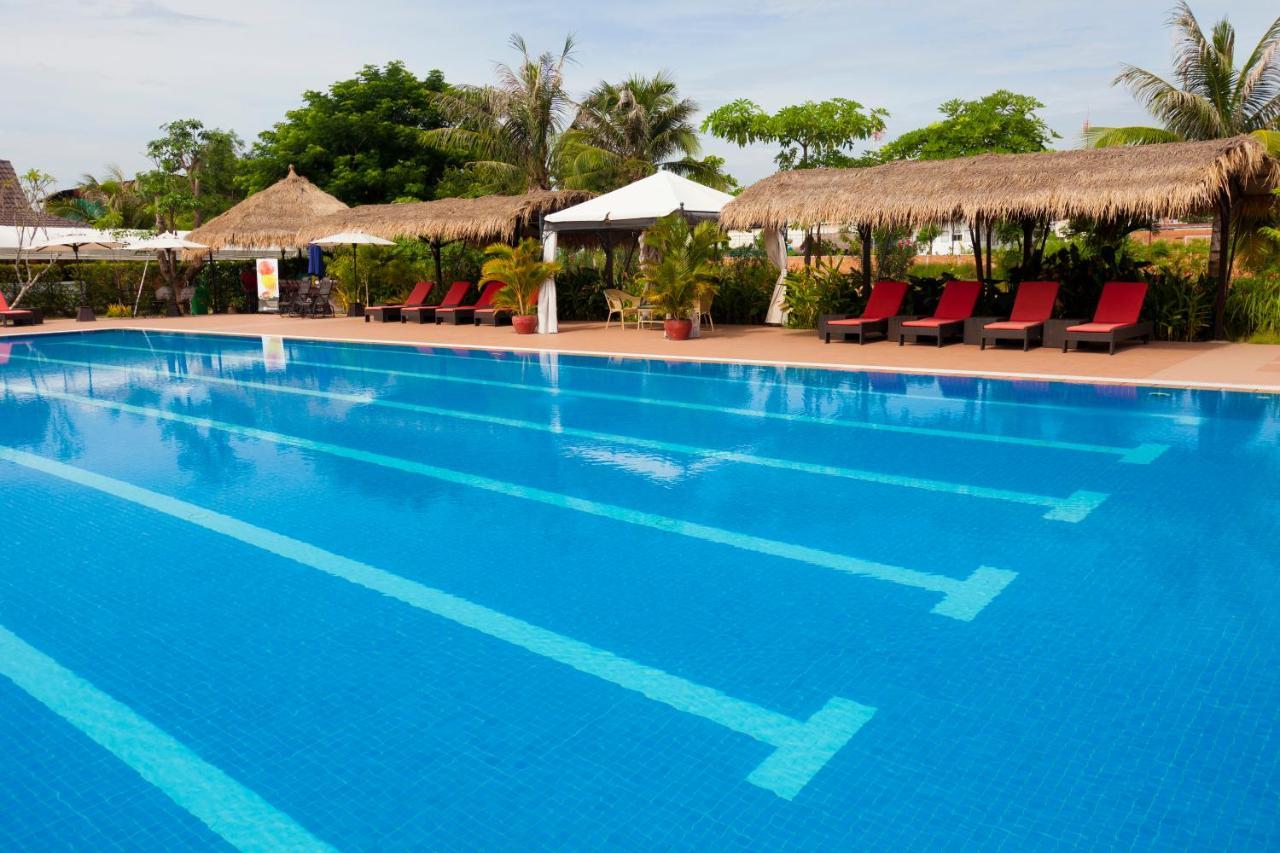 Cambodian Country Club Hotell Phnom Penh Eksteriør bilde