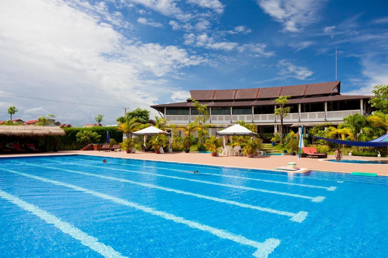Cambodian Country Club Hotell Phnom Penh Eksteriør bilde